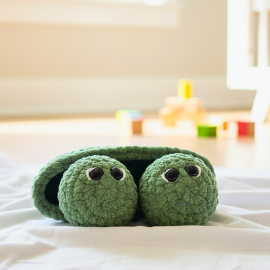 Two Peas in a Pod Crochet Pattern (Instant PDF)