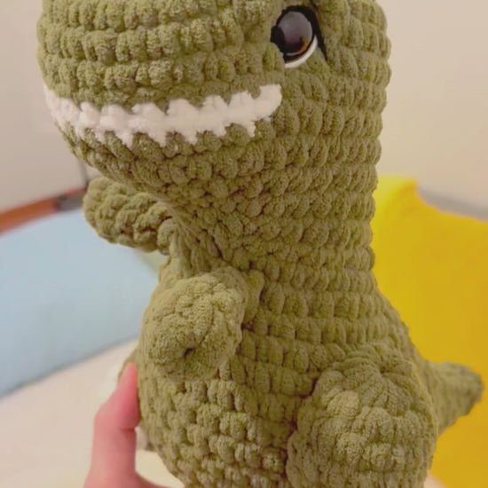 Dinosaur_Crochet_Pattern video