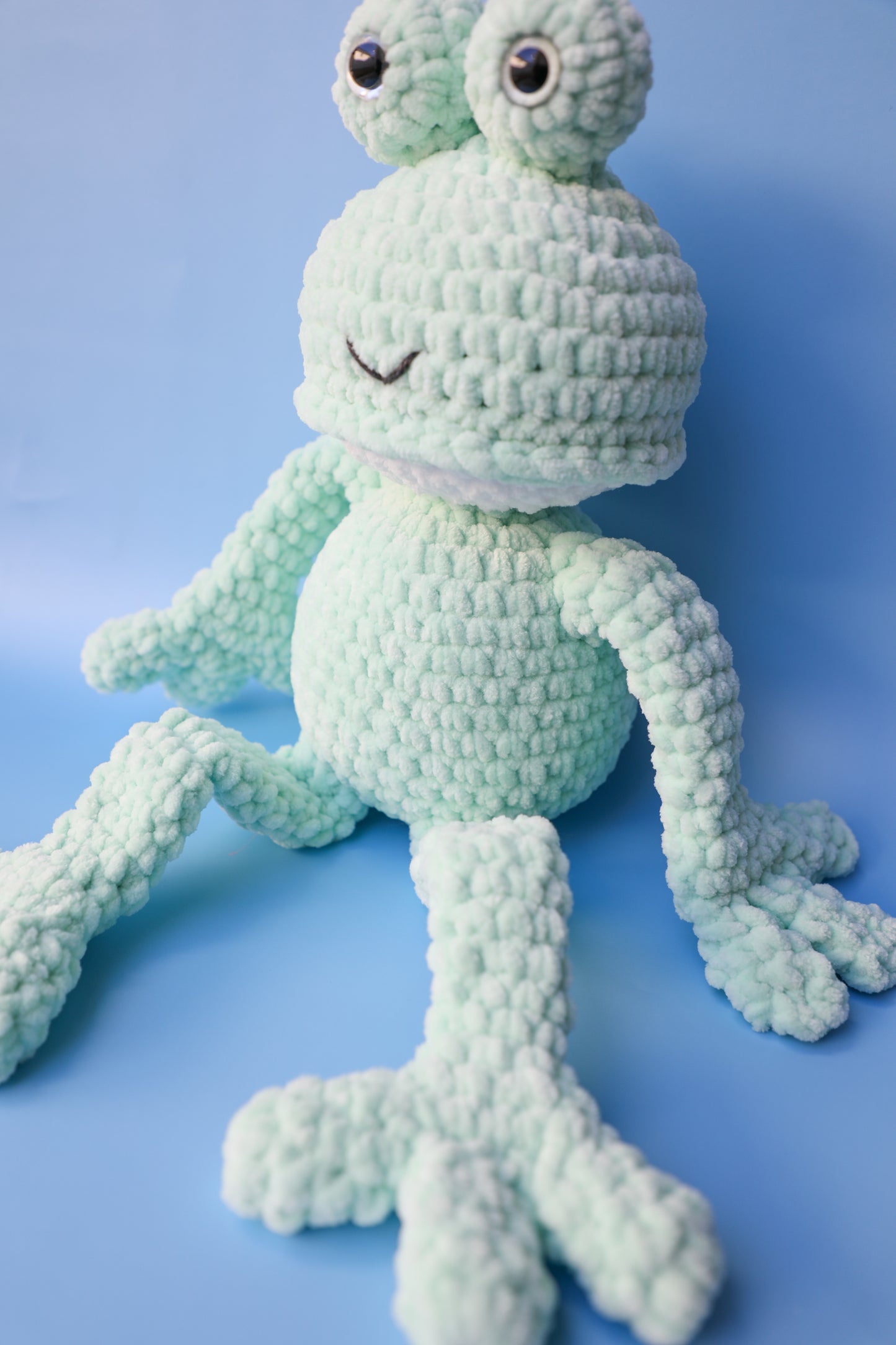 crochet frog